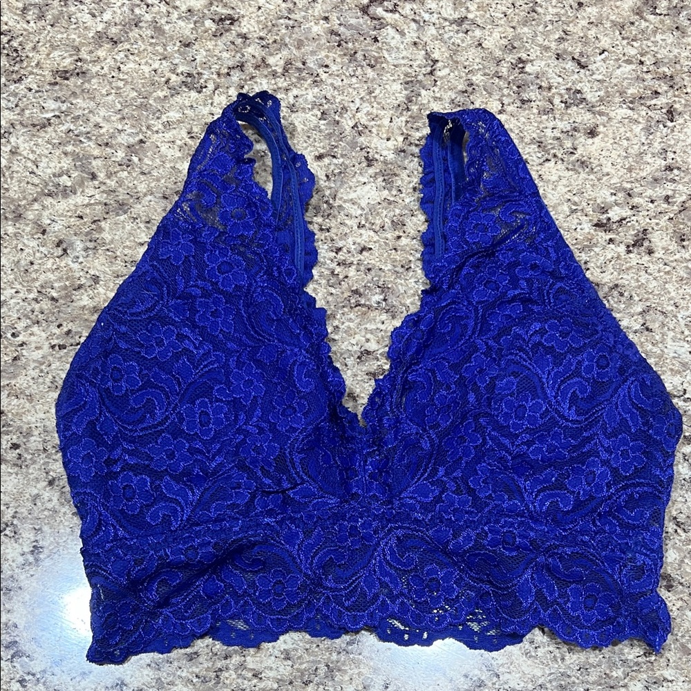 Smart & Sexy Vibrant Blue Lace Bandeau